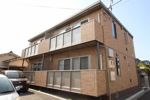 アヴィニール