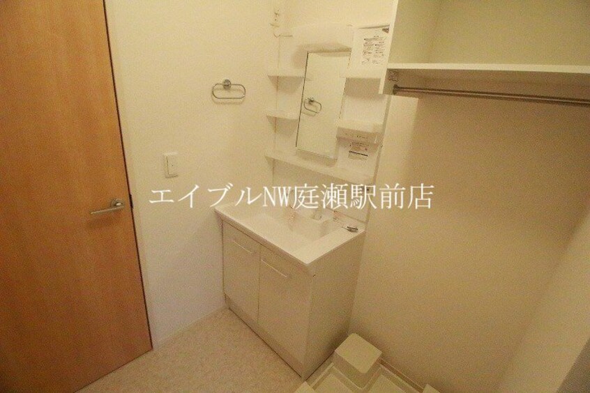  セカンドコート　B棟