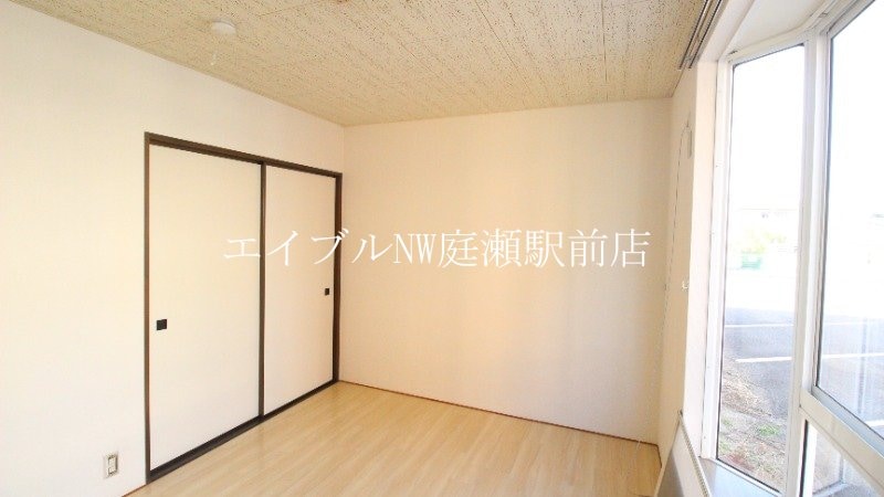  ニューハウン　Ａ