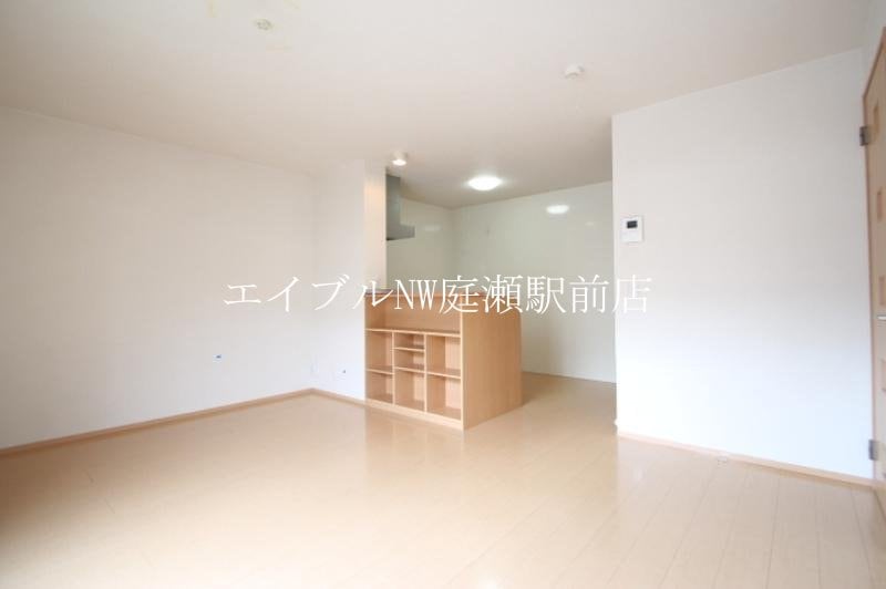  モダンコート鳴下B棟