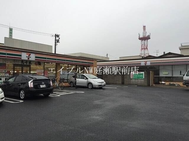 セブンイレブン東総社駅前店(コンビニ)まで406m アメニティー総社