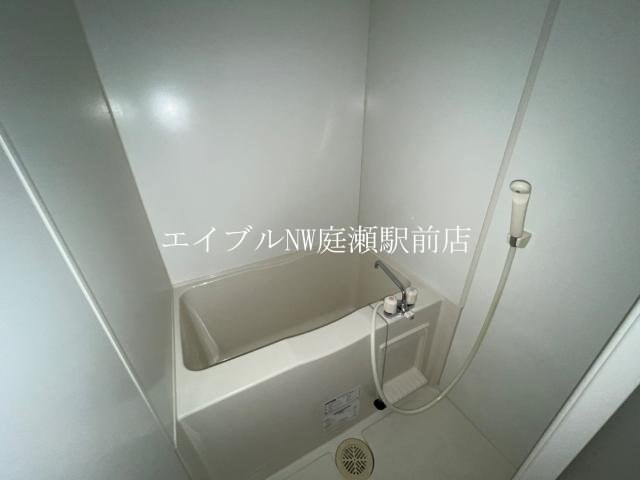  ピアッツア紗梨