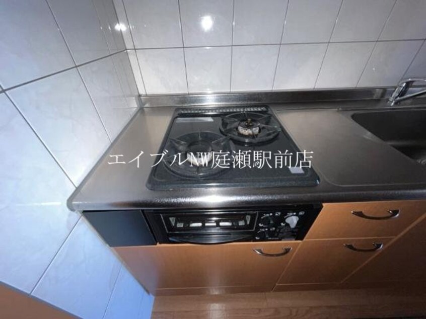  ピアッツア紗梨