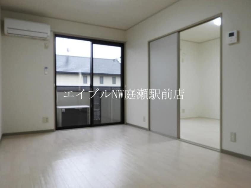  セジュール・ヨコイ