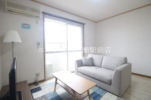  ロイヤルハイツ