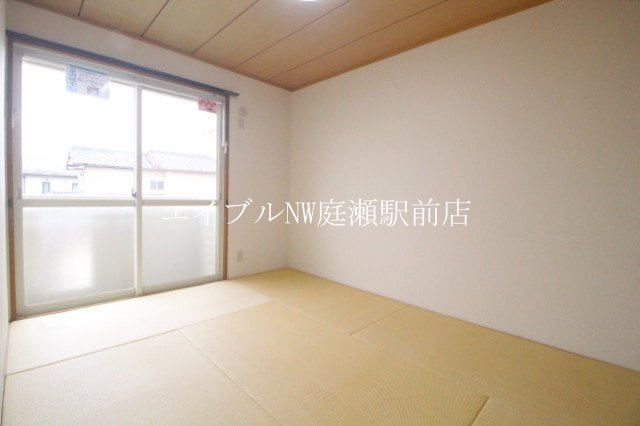  ロイヤルハイツ