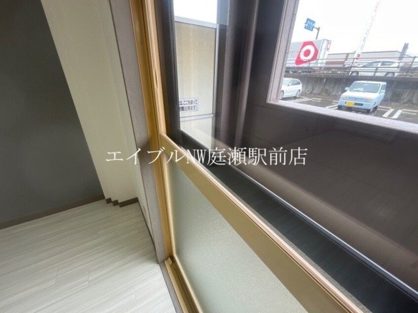  サンコート窪津