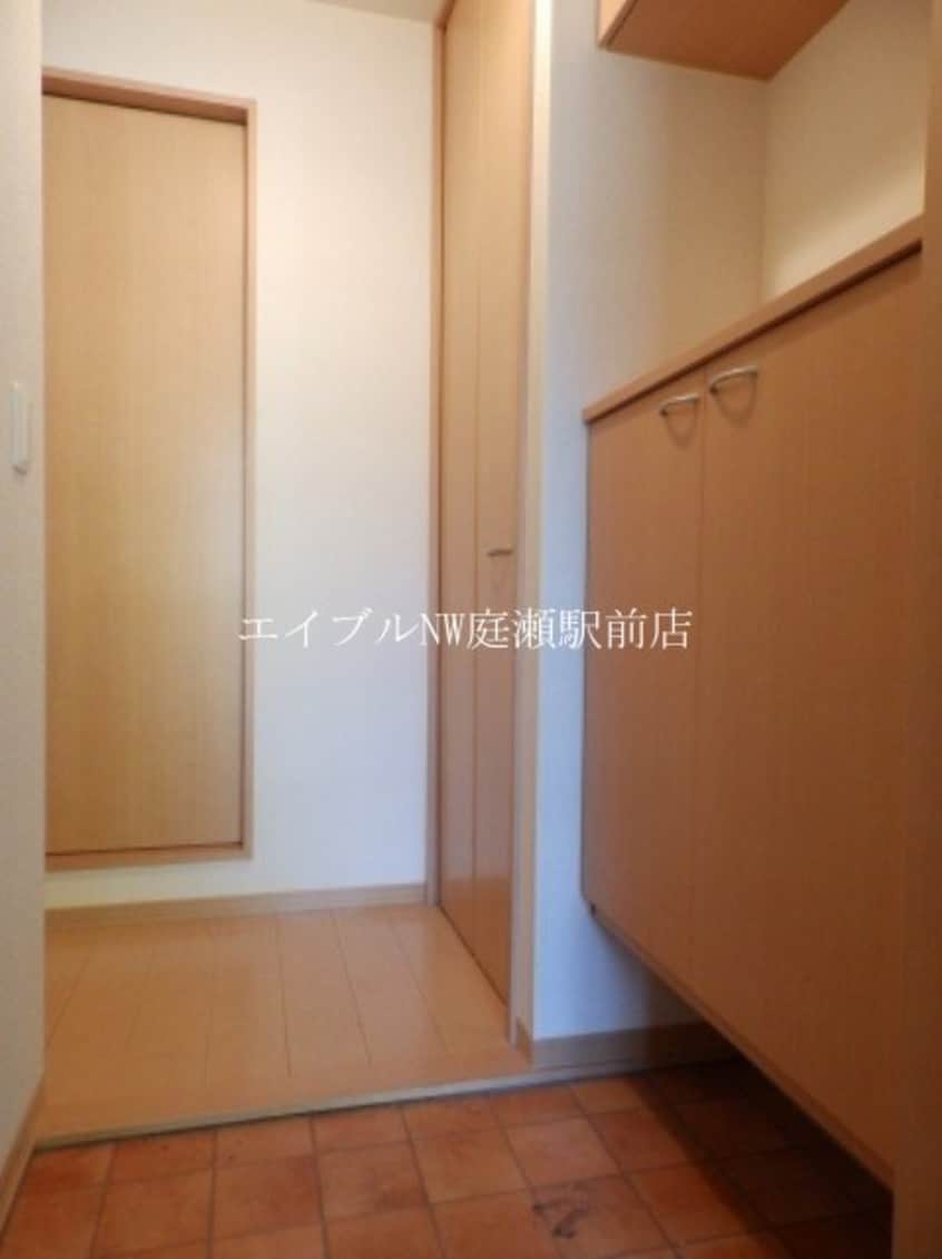  アシュランス　B棟