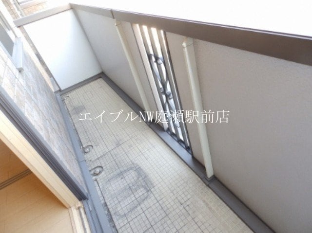  アシュランス　B棟