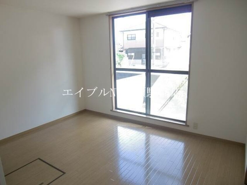  コーポラス板野　Ｂ