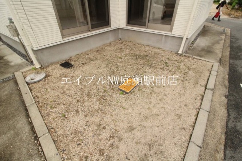  ブランアーニーヨコイカミ　D