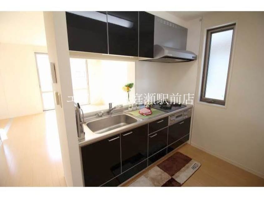 キッチン グランマストティアラ　Ｂ棟