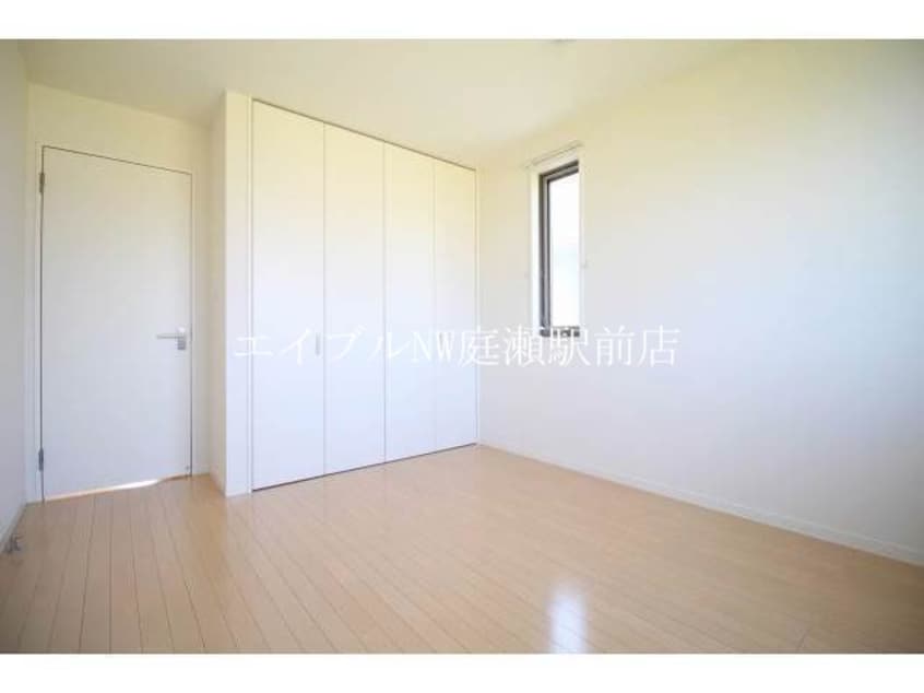 洋室 グランマストティアラ　Ｂ棟