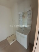  ラ・ベルコリーヌＢ