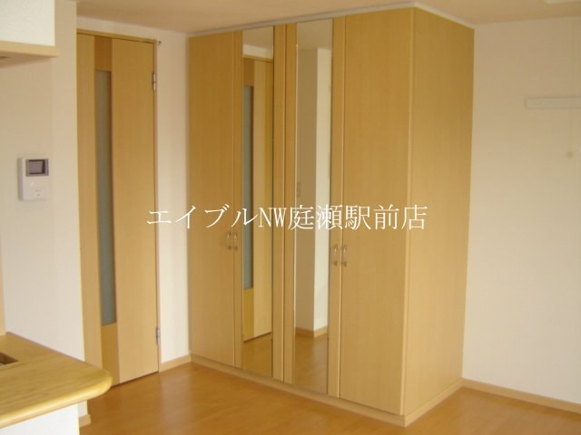 クローゼット アストラディープ