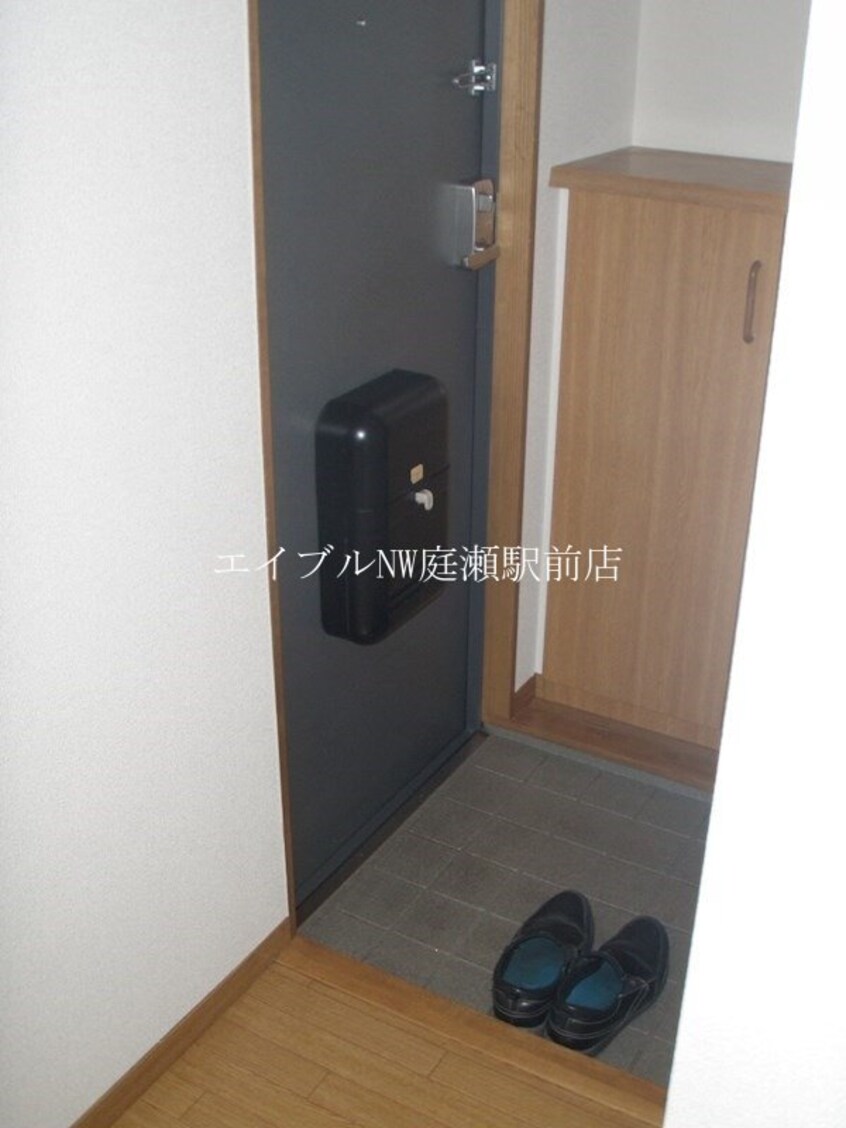  サンパティーク　B