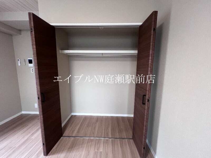  S place bld.