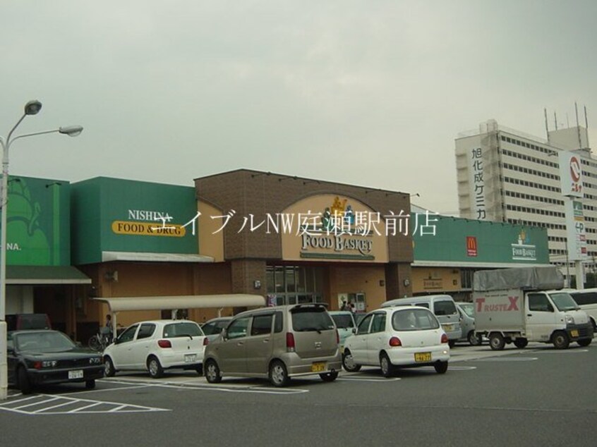 守屋内科小児科(病院)まで480m グランデパティオ壱番館