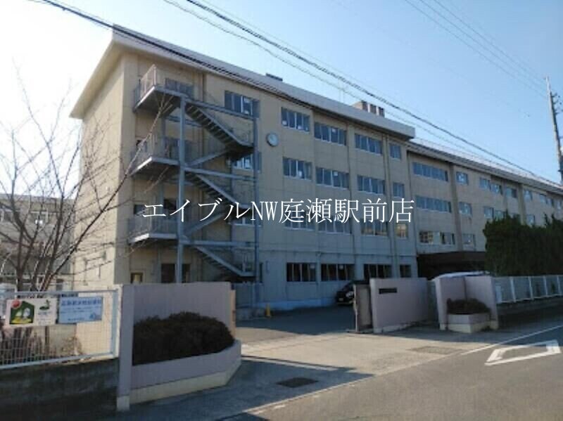 岡山市立横井小学校(小学校)まで562m 田益戸建て