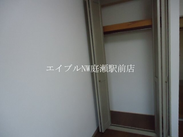 収納 エスポワール老松