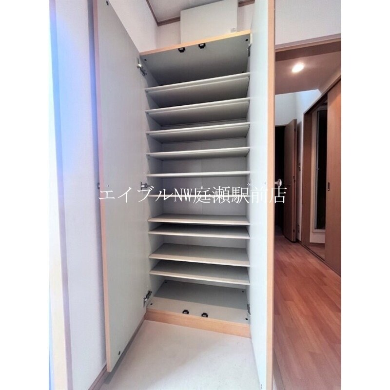  ヴィラ　ジャスティス　C