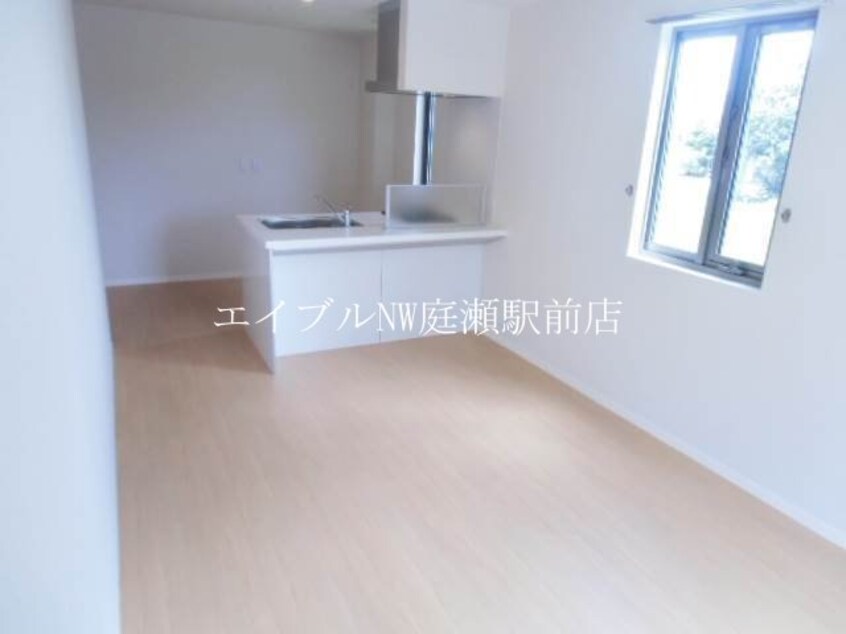  アジュール美和