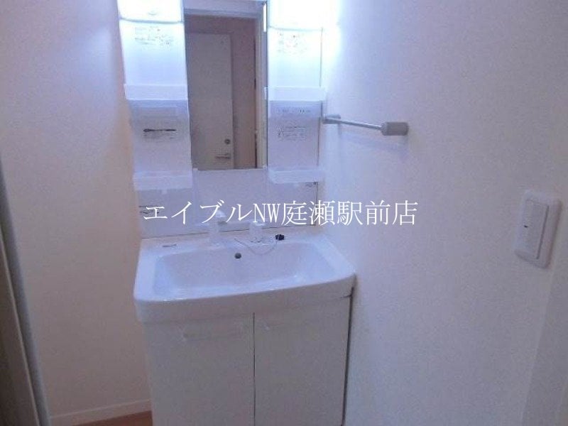  フェリーク庭瀬