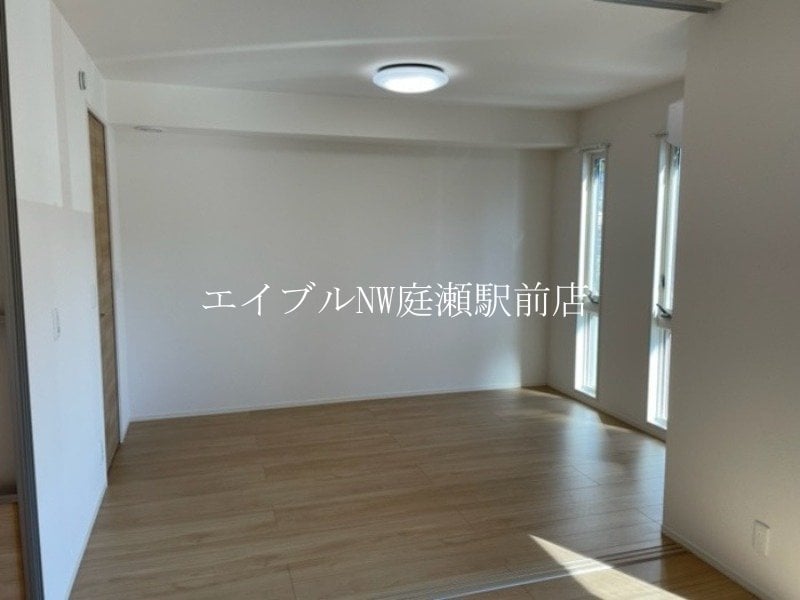  カーサ・フィオーレ中庄