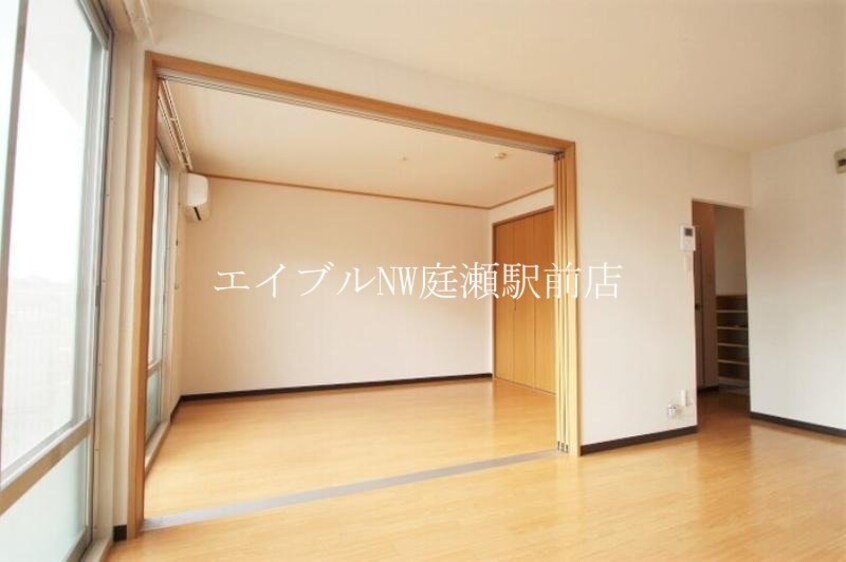  ファミール桃の郷　Ａ棟