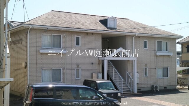  ロイヤルスクエアD