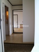  ロイヤルスクエアD