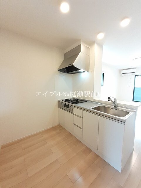  サンシャインヒルズ