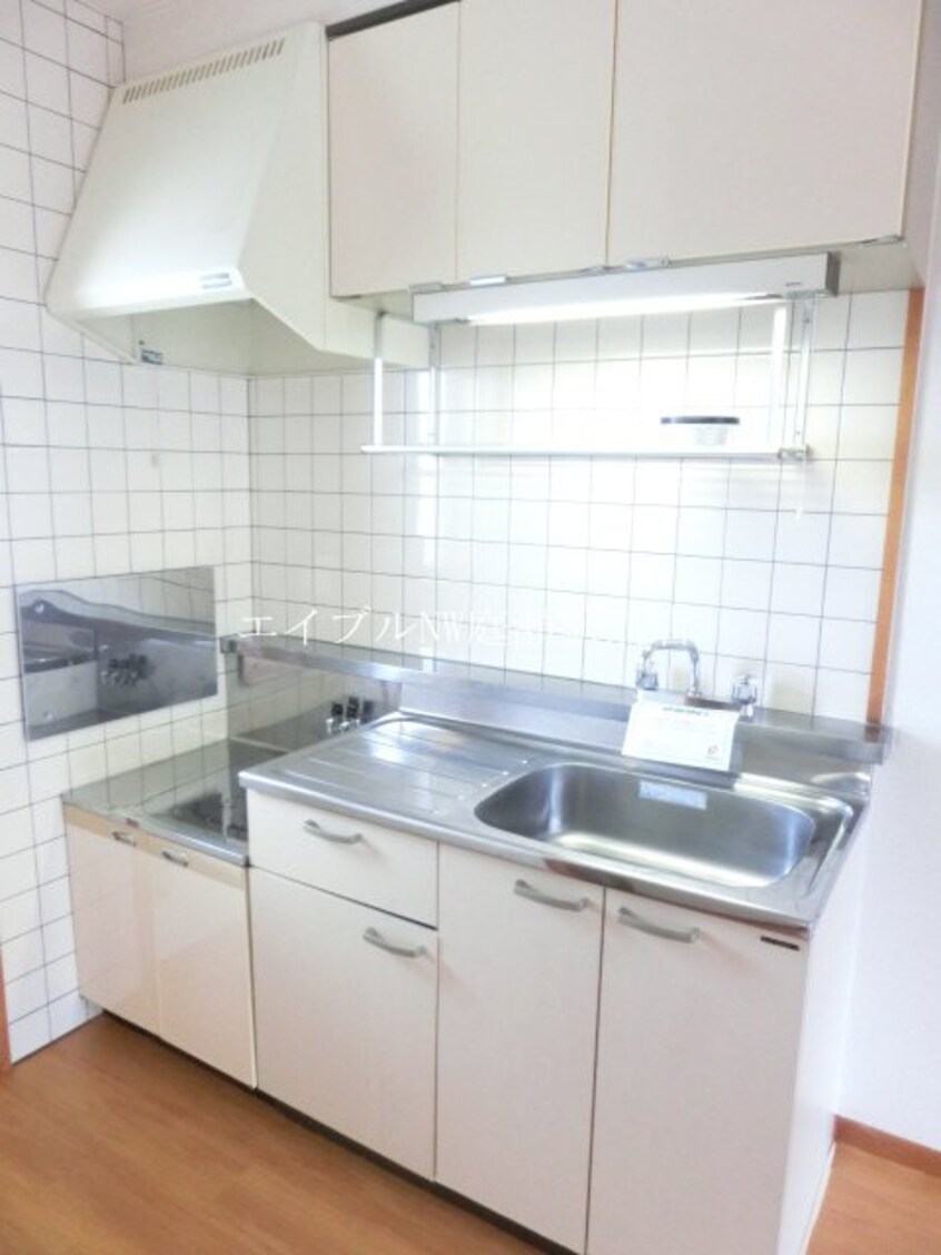  ニュ－シティ安本