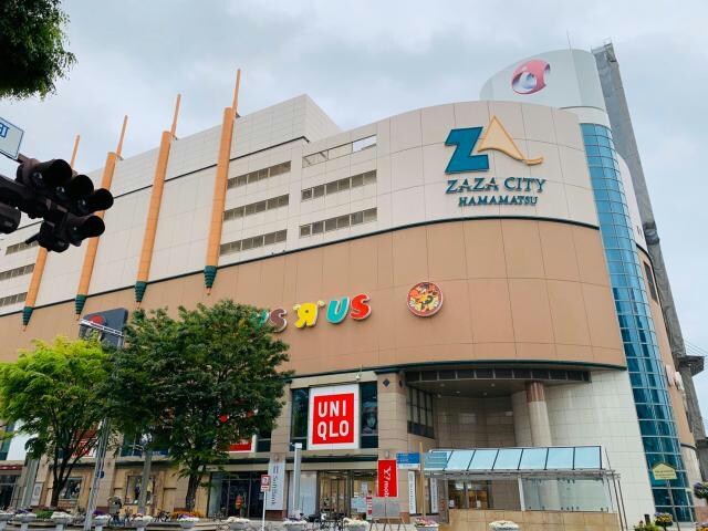 ザザシティ浜松(ショッピングセンター/アウトレットモール)まで1457m ドミール　トシカズ　D