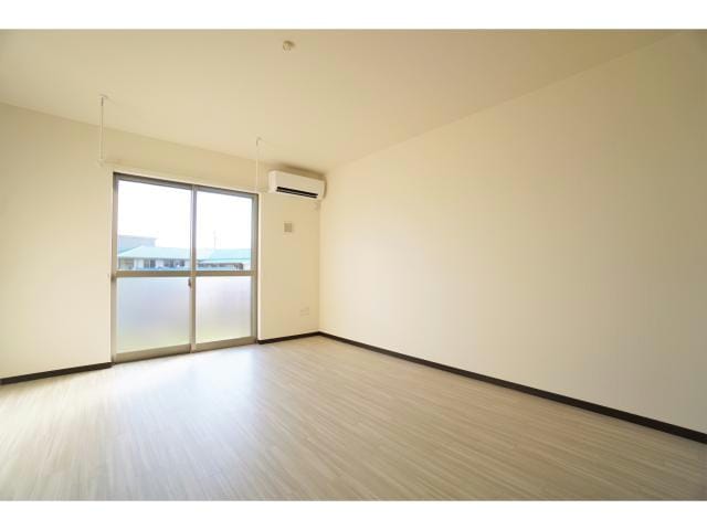  東海道本線/天竜川駅 徒歩16分 1-2階 築14年