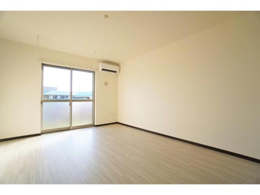  東海道本線/天竜川駅 徒歩16分 1-2階 築14年