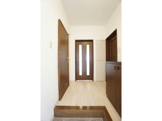 シューズボックス 山手オックスフォードハウス