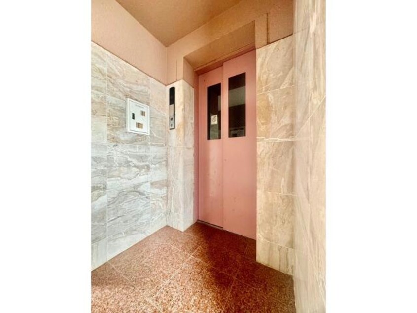 エレベーター プチメゾン元浜館