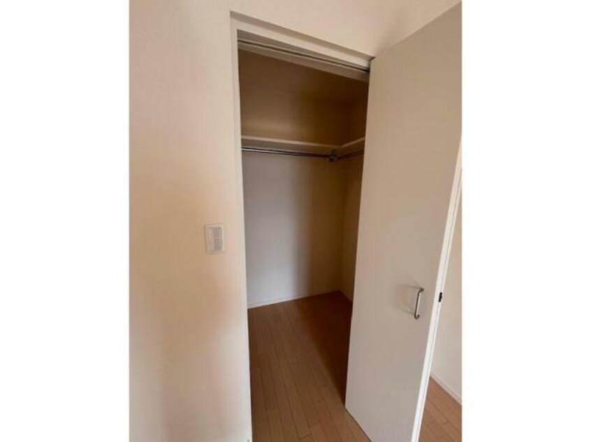  パークメゾン神田A