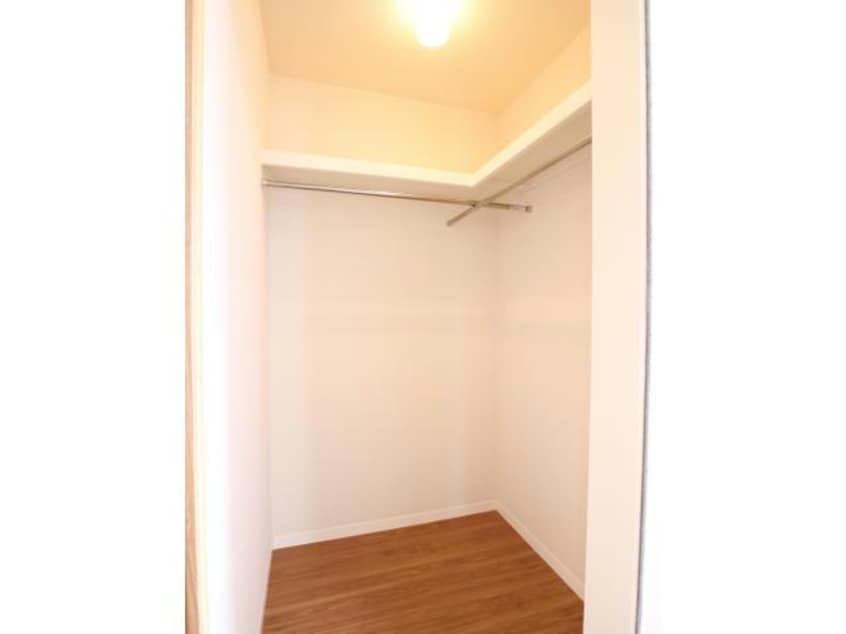 ウォークインクローゼット レオーネ・Ｍ