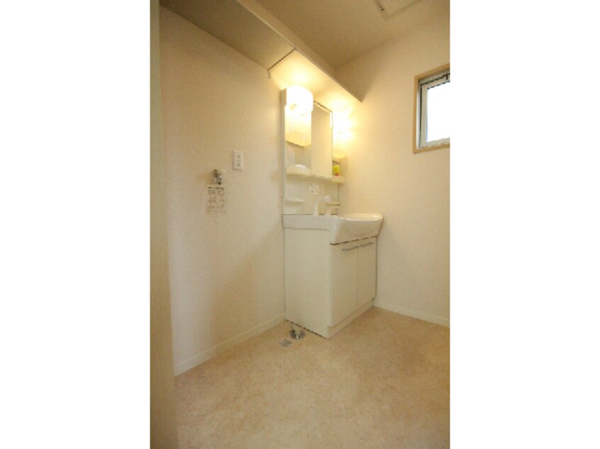 写真は同物件反転タイプ コーポソレイユⅤ