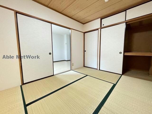  レジデンス香久山