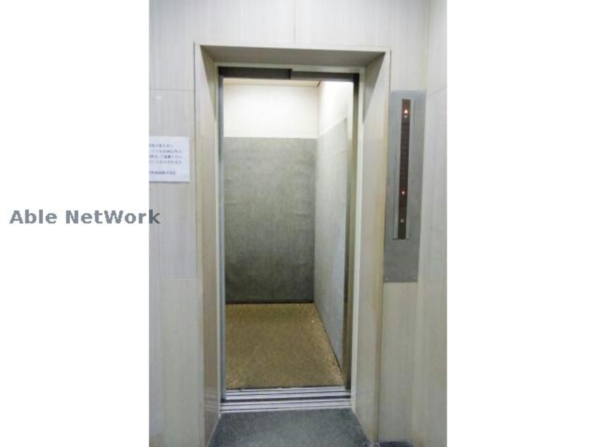  オーシャン50日進駅前