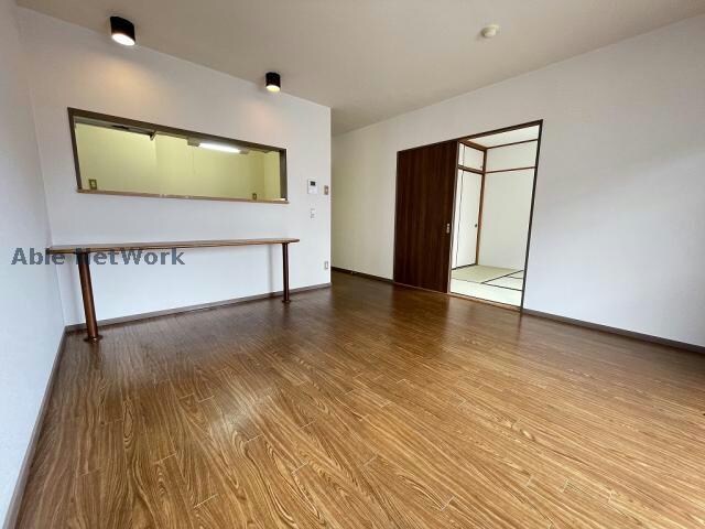  エステート徳重