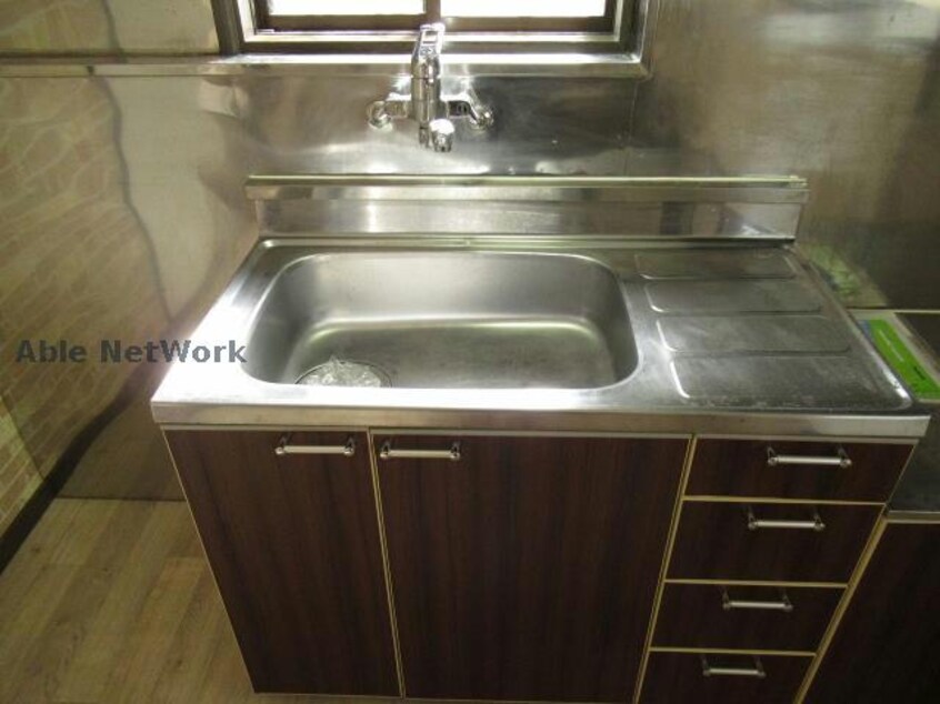 ※同物件、別部屋の写真です 神の倉ハイツI