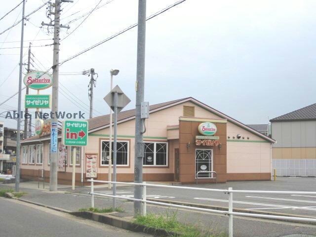 サイゼリヤ三好店(その他飲食（ファミレスなど）)まで228m サンシティ ヴィオラ