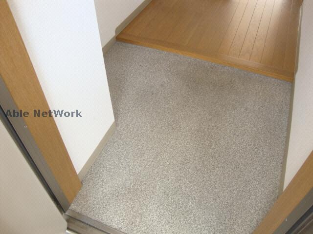 ※同一建物、他部屋の写真です。 ゴルフランド