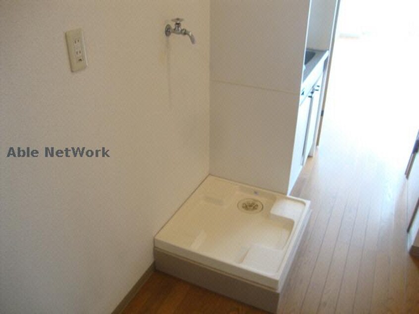 ※同一建物、他部屋の写真です。 ゴルフランド