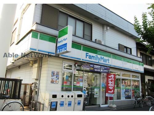 ファミリーマート田代本通店(コンビニ)まで238m ユング城山