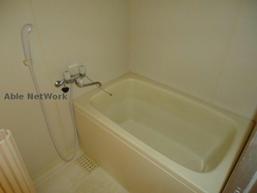  ビューハイツ有松Ａ